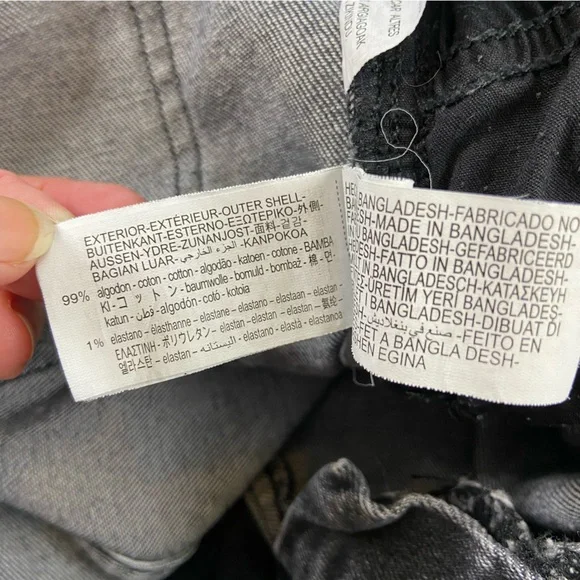 Zara Gray Cropped Flare Jeans High Rise Raw Hem Stretch Size 8 Distressed Womens - Picture 13 of 15